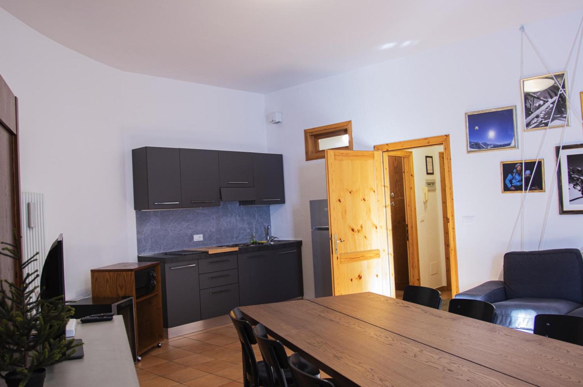 Base Camp Alpine Apartments Breuil-Cervinia Cameră foto